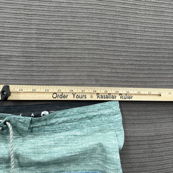 Vissla Board Shorts Mens 38 Green Blue Stripe Swim Trunks Quick Dry Poly Cotton - Picture 6 of 8